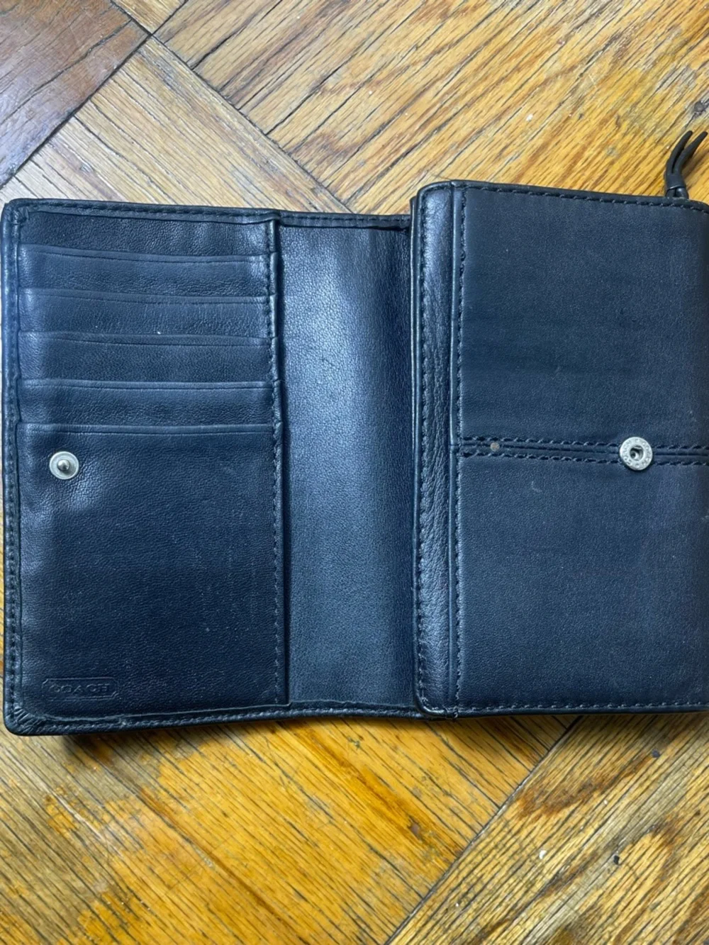 Coach Black Leather Compact Zip Wallet